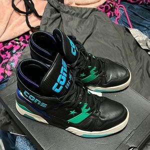 USED Converse High Top Sneakers